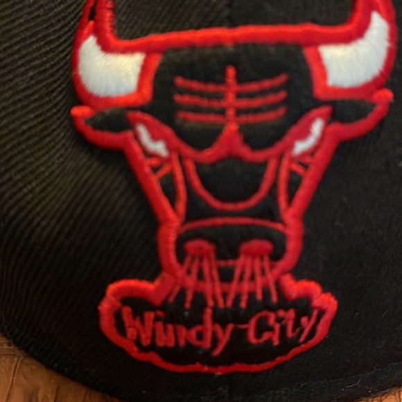 Classic Chicago Bulls Cap - Picture 3 of 8